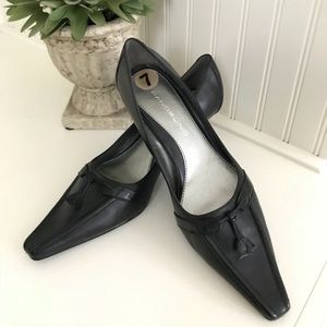 Bandolino black heels.
